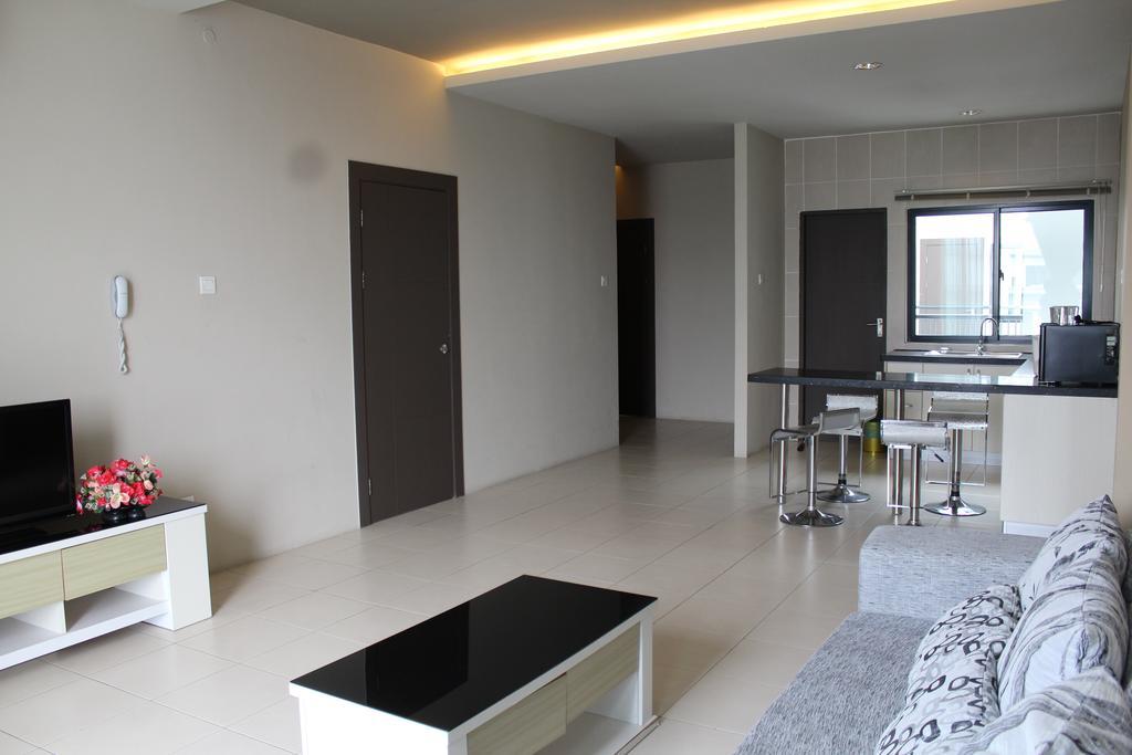 קוצ'ינג Tribeca Suites מראה חיצוני תמונה
