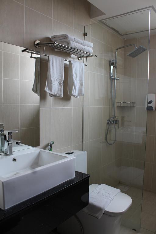 קוצ'ינג Tribeca Suites מראה חיצוני תמונה