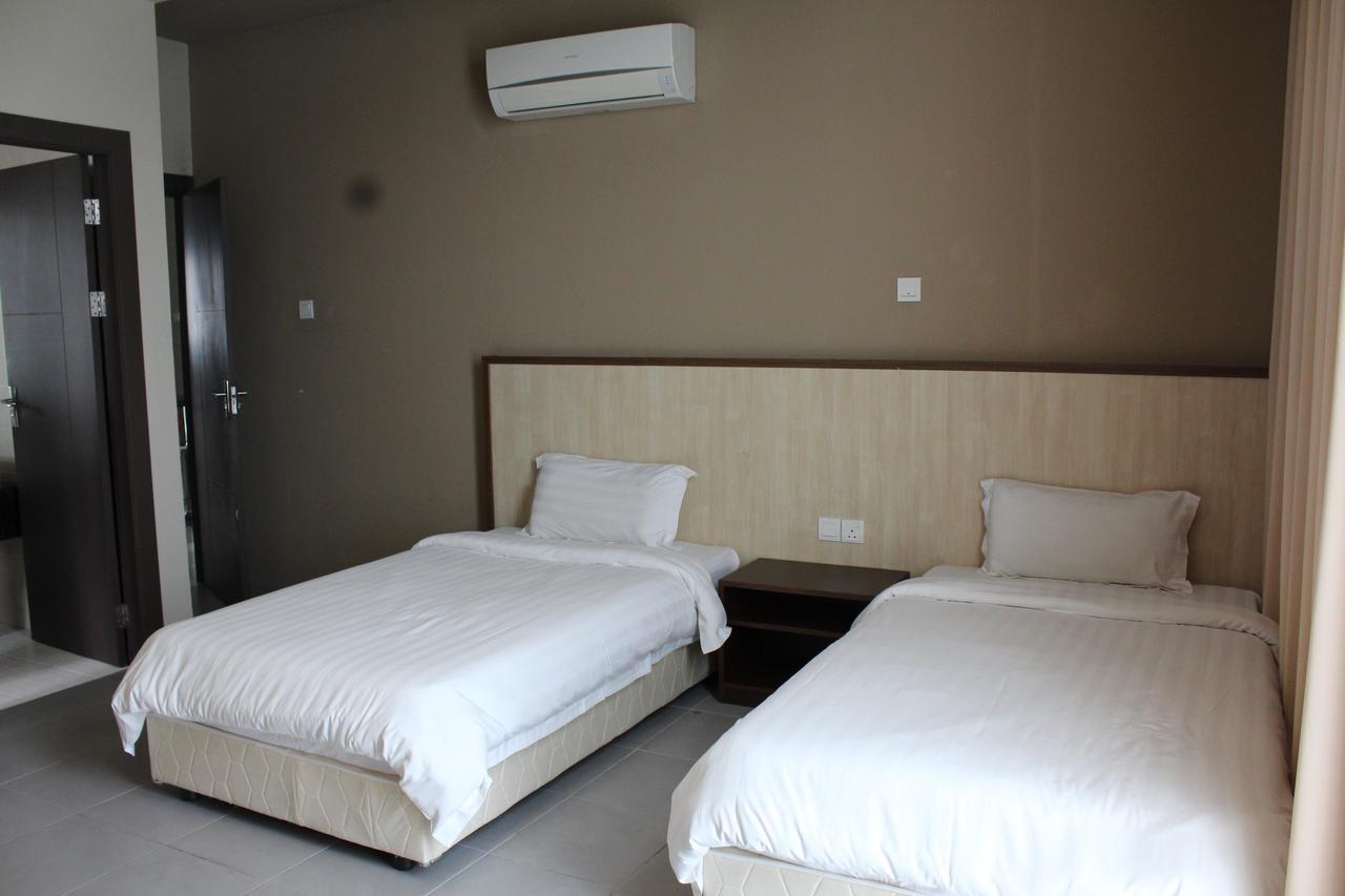 קוצ'ינג Tribeca Suites מראה חיצוני תמונה