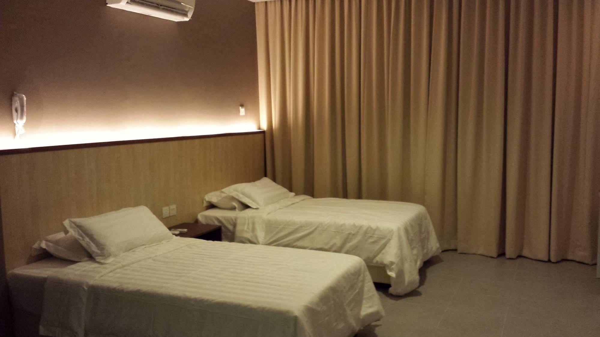 קוצ'ינג Tribeca Suites מראה חיצוני תמונה
